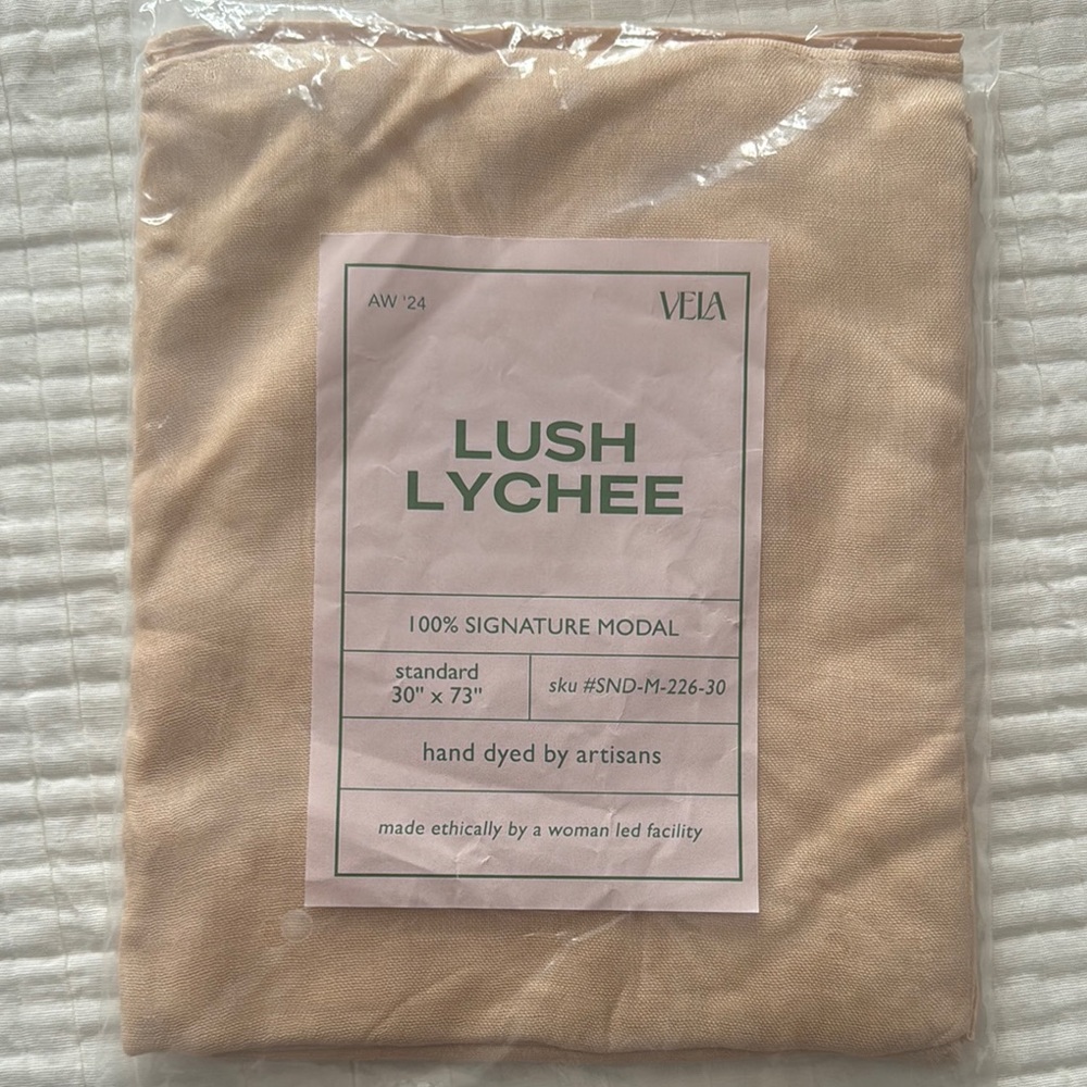 NWT Vela Lush Lychee Modal Fabric 30”x73”